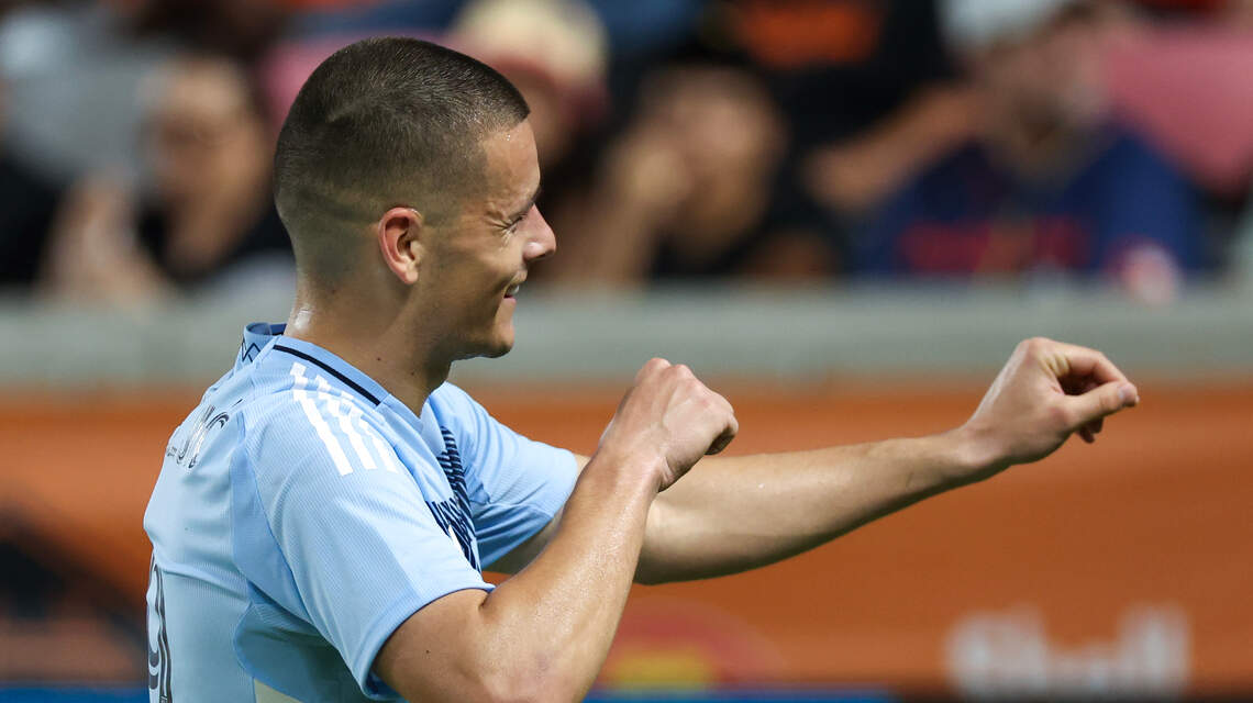 Sporting KC gets 2 goals from Dejan Joveljic (plus 1 more) in victory at Houston