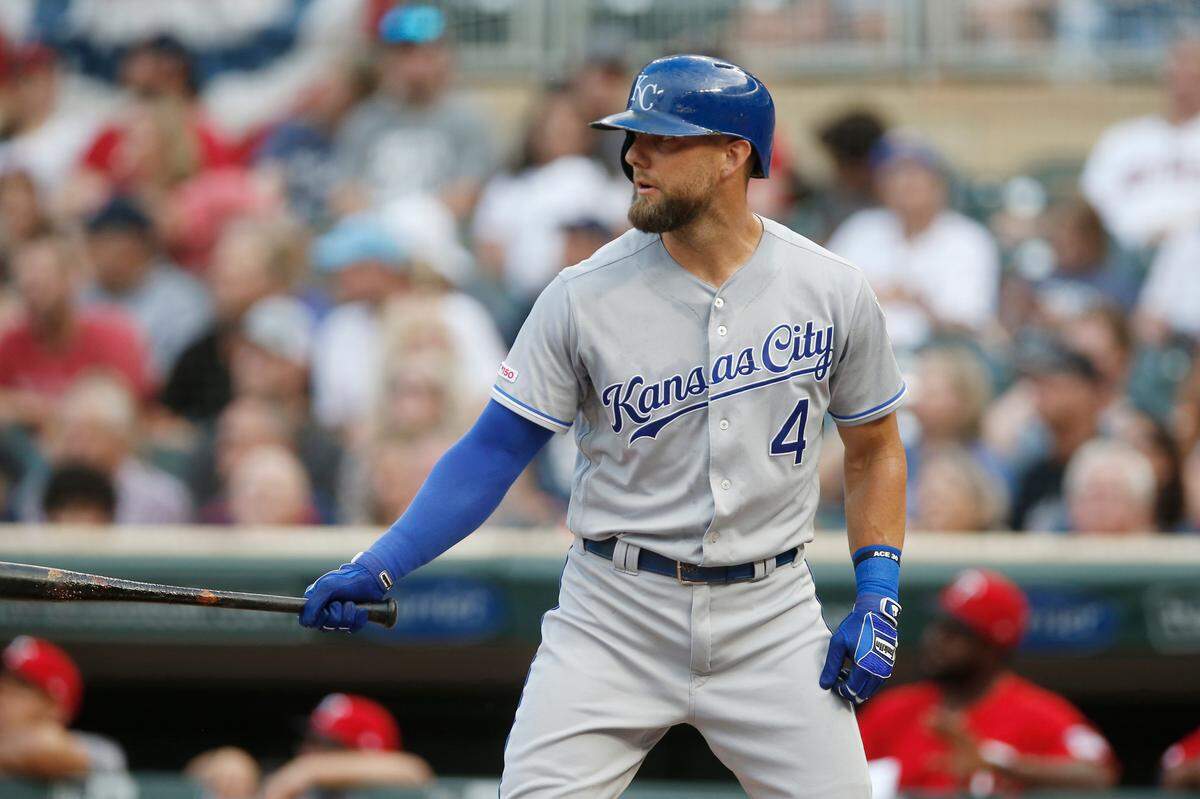 Kansas City Royals’ Alex Gordon bats against the Minnesota Twins in the first inning of a baseball game Friday, Aug. 2, 2019, in Minneapolis. (AP Photo/Jim Mone)