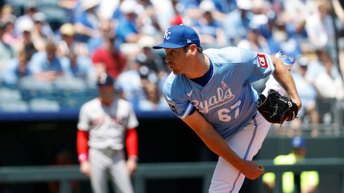 Kansas City Royals pitcher Seth Lugo (67) pitches in the first inning against the Boston Red Sox at Kauffman Stadium on May 11, 2025.