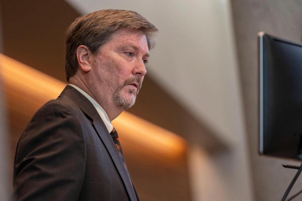 Body camera auditor Douglas Jones gives his prepared statements during the Board of Police Commissioners meeting at Kansas City Police Headquarters in Kansas City on Tuesday, April 19, 2022.