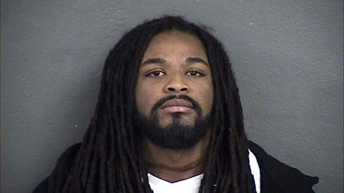 Antoine Fielder, the inmate who allegedly fatally shot two Wyandotte County deputies last week, may face the death penalty.
