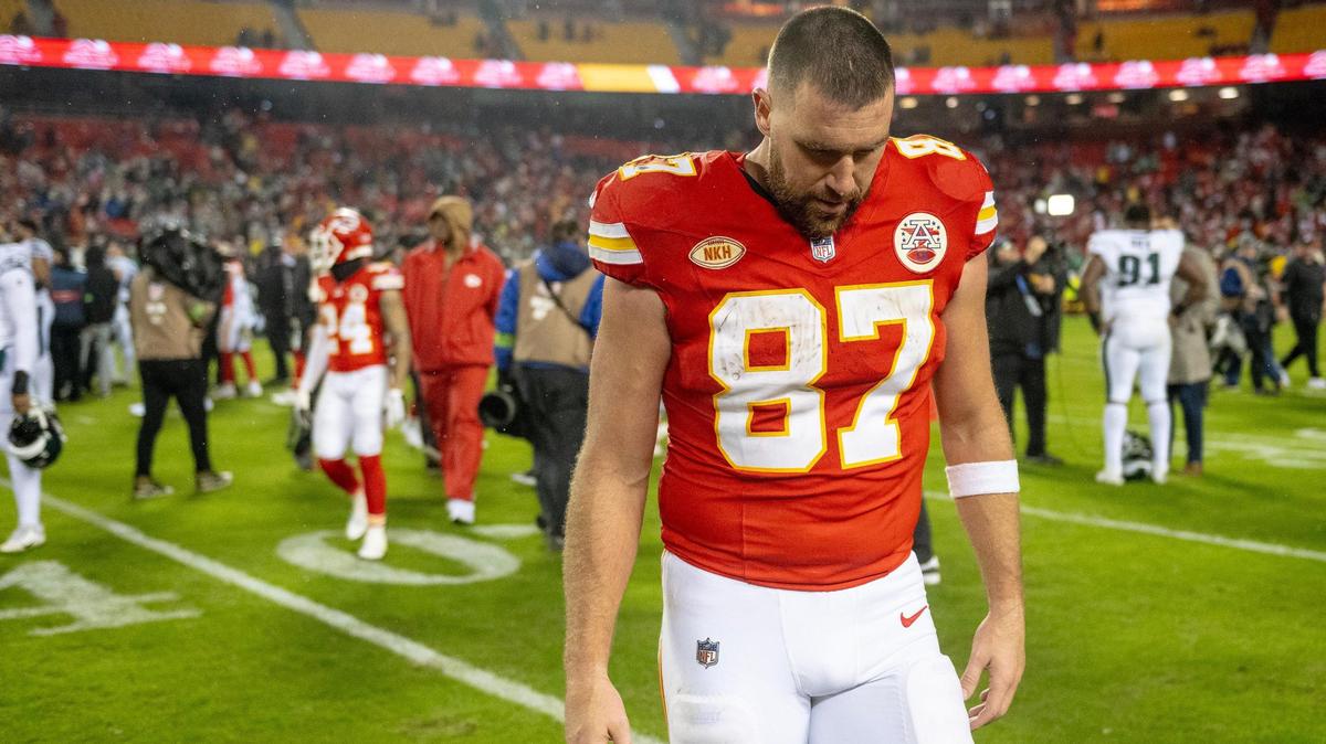 Kansas City Chiefs tight end Travis Kelce (87) walks off the field after the Chiefs lost to the Philadelphia Eagles 21-17 in an NFL football game on Monday, Nov. 20, 2023, at GEHA Field at Arrowhead Stadium in Kansas City.