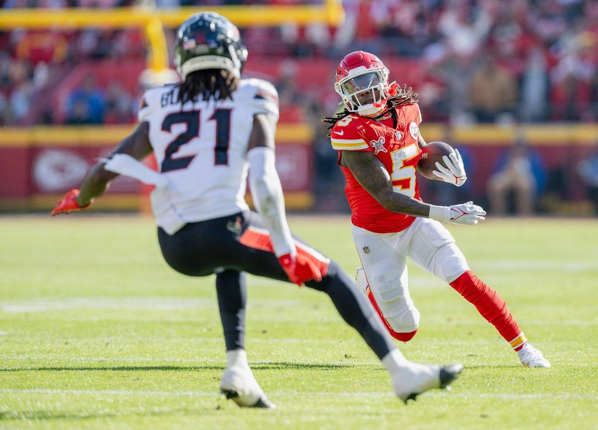 Kansas City Chiefs wide receiver Hollywood Brown’s (5) fourth down catch in the first quarter against the Houston Texans was good for a first down on Saturday Dec. 21, 2024, at GEHA Field at Arrowhead Stadium.