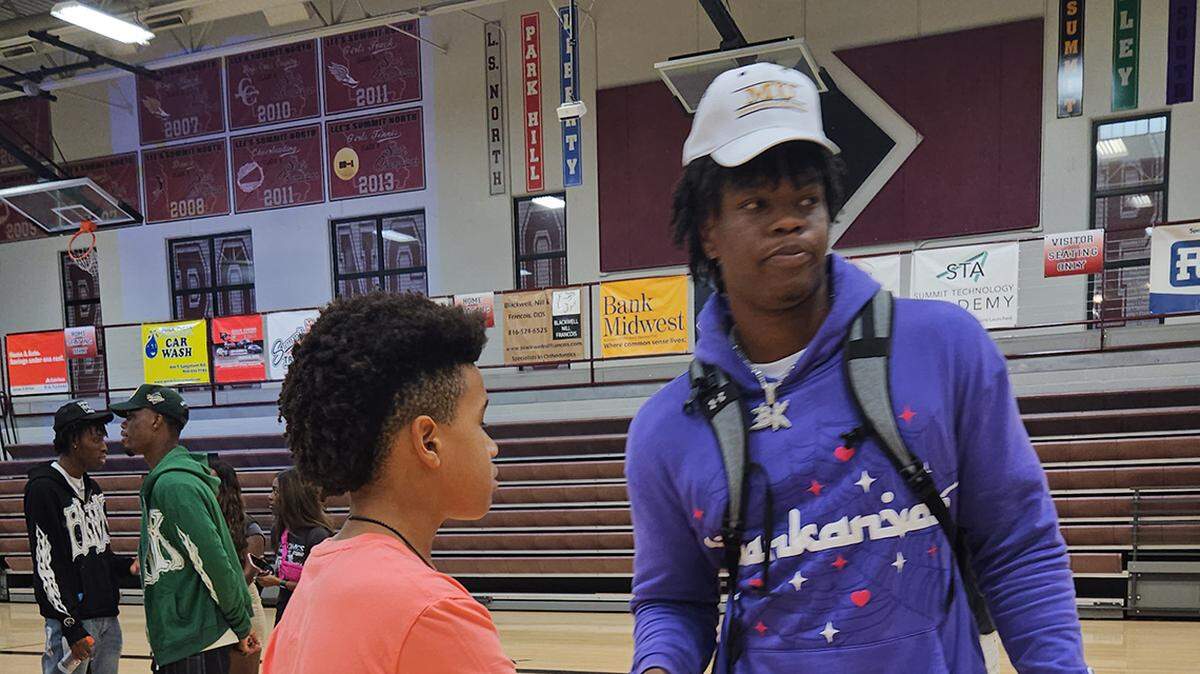 Williams Nwaneri is the No. 1 2024 college recruit, and deserves name, image and likeness benefits now.