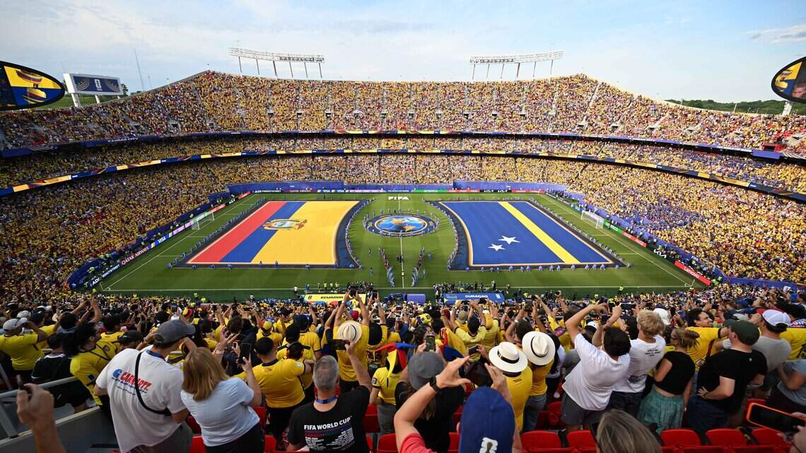 Ecuador soccer fans bring a ‘sea of yellow’ to World Cup match in Kansas City