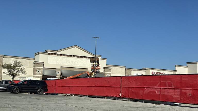 New discount grocery store to open in Johnson County near just-opened Trader Joe’s
