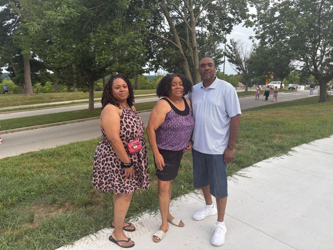 LaChelle T., middle, attended Friday’s Earth, Wind and Fire concert at Starlight Theater with her sister, Portia King, left, and her friend, Richard Mitchell, right.