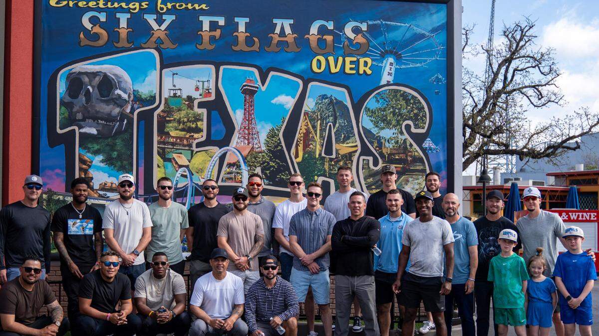 The Kansas City Royals enjoyed a VIP trip to Six Flags Over Texas on Sunday, starting their opening day week on a fun note.
