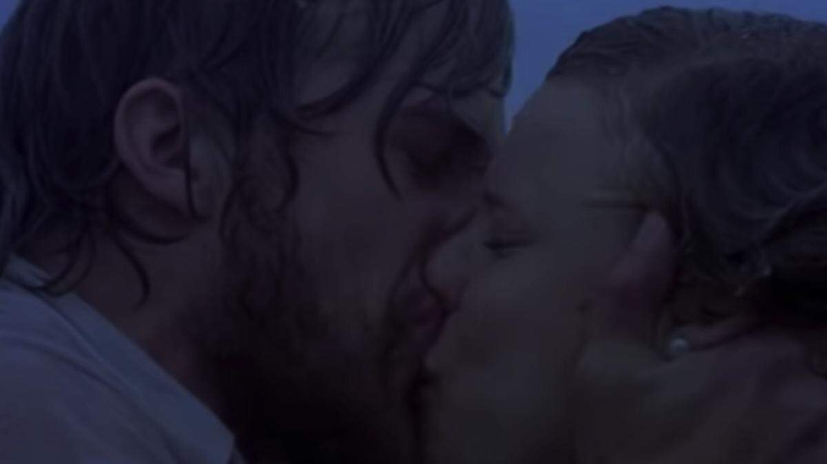 Netflix UK & Ireland is showing the romantic 2004 tear-jerker, “The Notebook” with an alternate ending that is angering many viewers. The streaming service has not said why it changed the last scene.