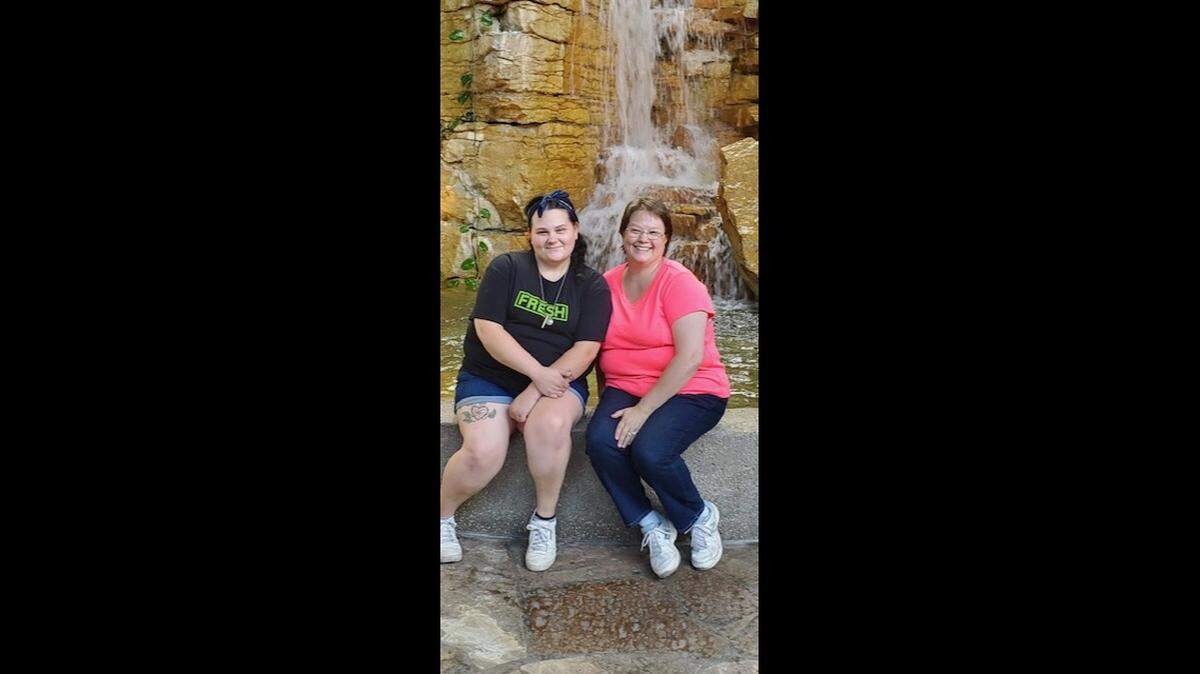 Elizabeth Lindsey, left, and her mother, Barbara Mehagan. Lindsey, 28, died on the morning of Jan., 13, 2022 in a fire in a homeless camp beneath an I-70 overpass.
