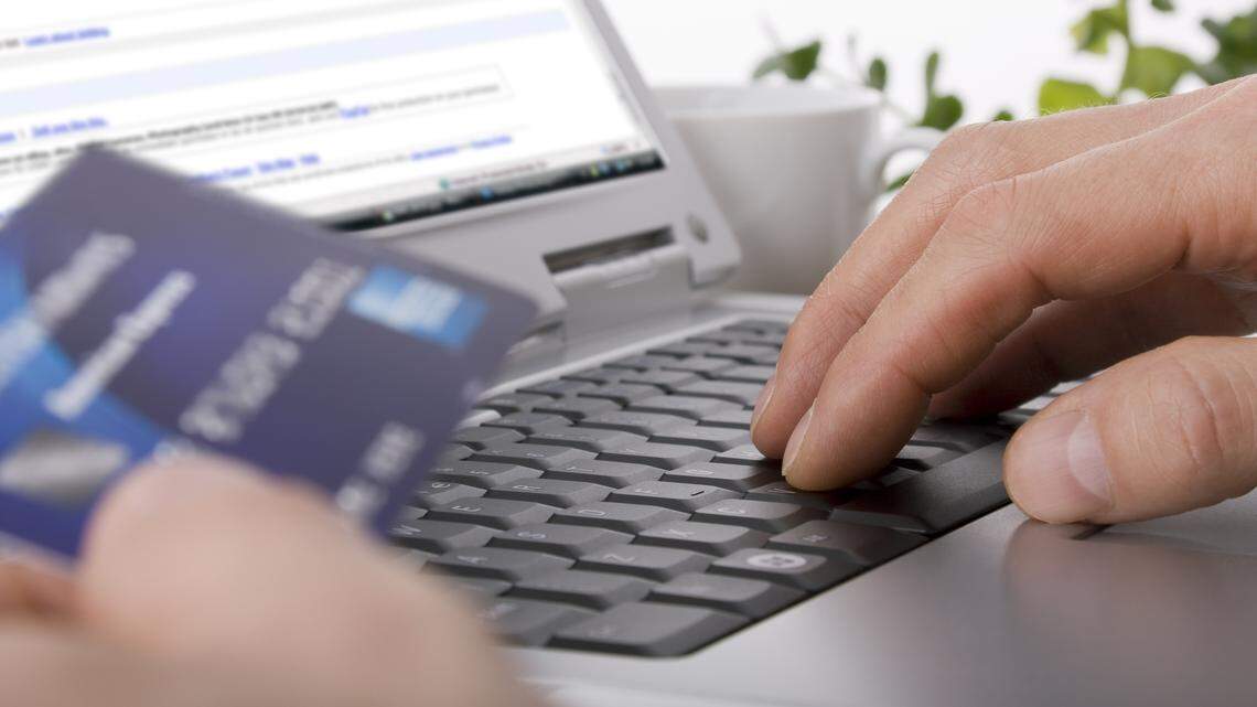 A North Texas man was indicted on charges of creating 29 fake credit cards over the past three years.