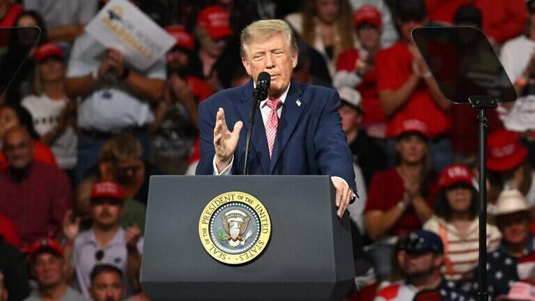 Trump uses antisemitic slur to defend Marshall’s medical suits in Kansas rally