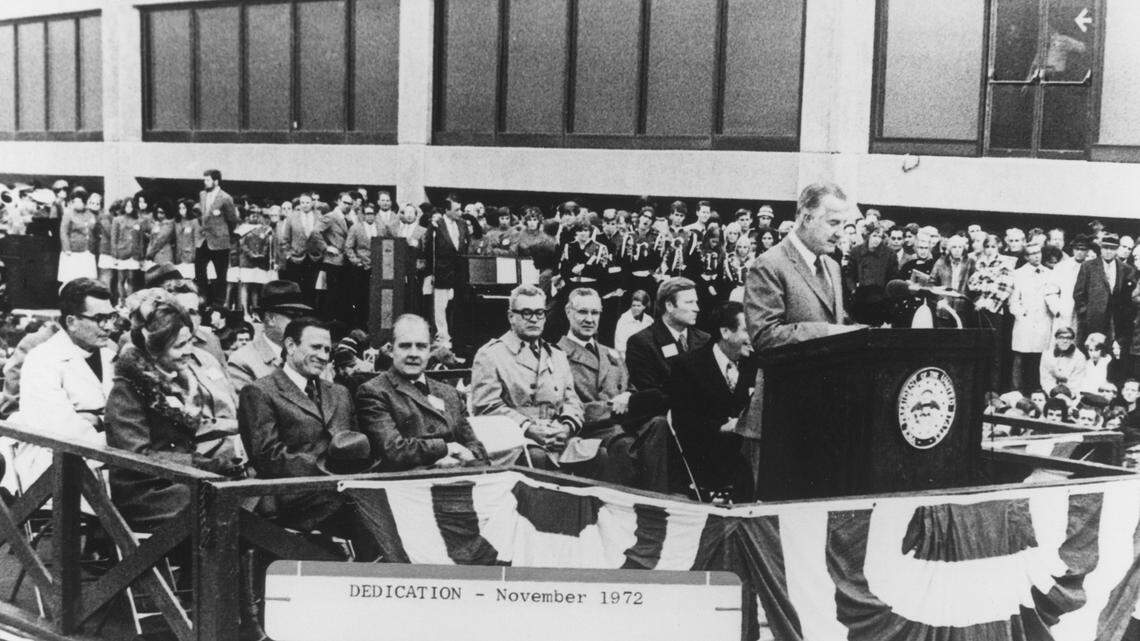 ‘Couldn’t read the future’: How changing times influenced history of KC’s airports