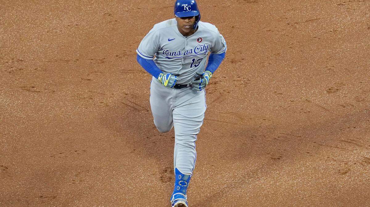 Kansas City Royals’ Salvador Perez rounds the bases after hitting three-run home run during the third inning of a baseball game against the Chicago White Sox in Chicago, Saturday, May 15, 2021. (AP Photo/Nam Y. Huh)