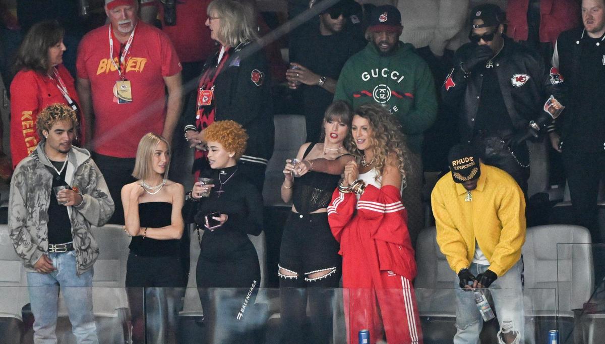 Full house in Taylor Swift’s suite at the Super Bowl Sunday, here flanked on the right by actress Blake Lively and on the left by rapper/collaborator Ice Spice.