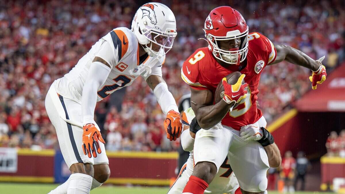 Chiefs-Broncos betting line & game prediction: Can KC solve problems in Denver?
