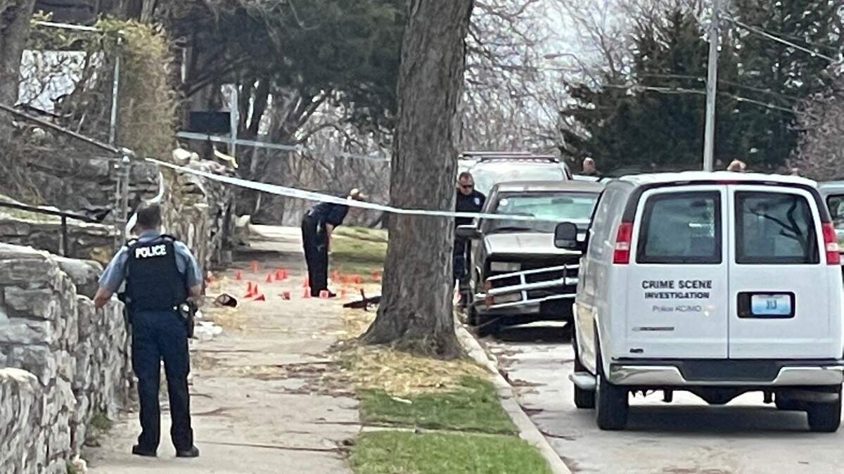 Man shot and killed in broad daylight Tuesday in KC | Kansas City Star