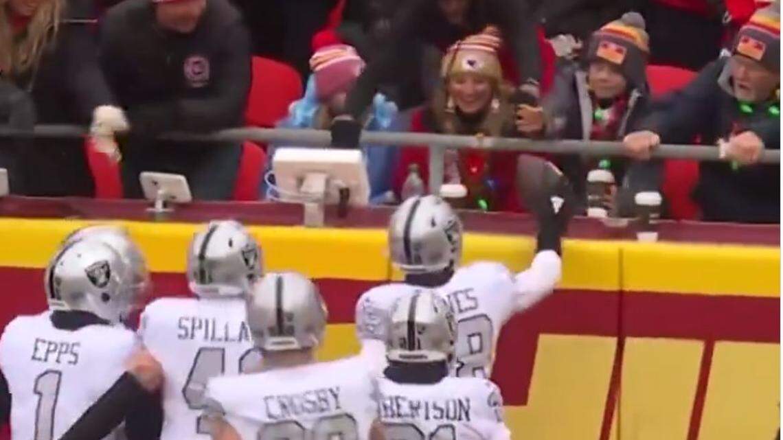 Jack Jones could’ve made a Chiefs fan’s Christmas but he chose not to do it.