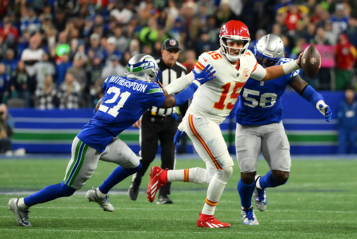 Humbling loss to Seahawks exposed the Chiefs. Their 5-0 start looks suspect now
