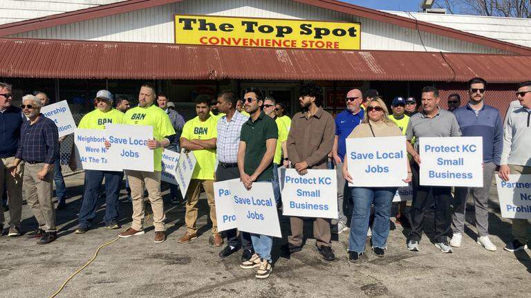 Liquor store owners oppose Kansas City’s ‘redlined’ ban on this type of drink. See why