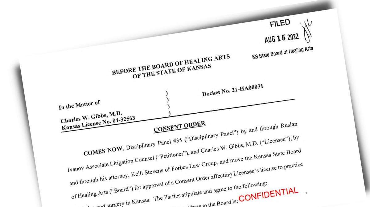 A Kansas City, Kansas, gynecologist lost his medical license after he had a romantic relationship with a patient and failed to keep proper medical records.