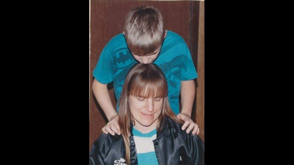 Michael Politte can be seen kissing his mother, Rita.