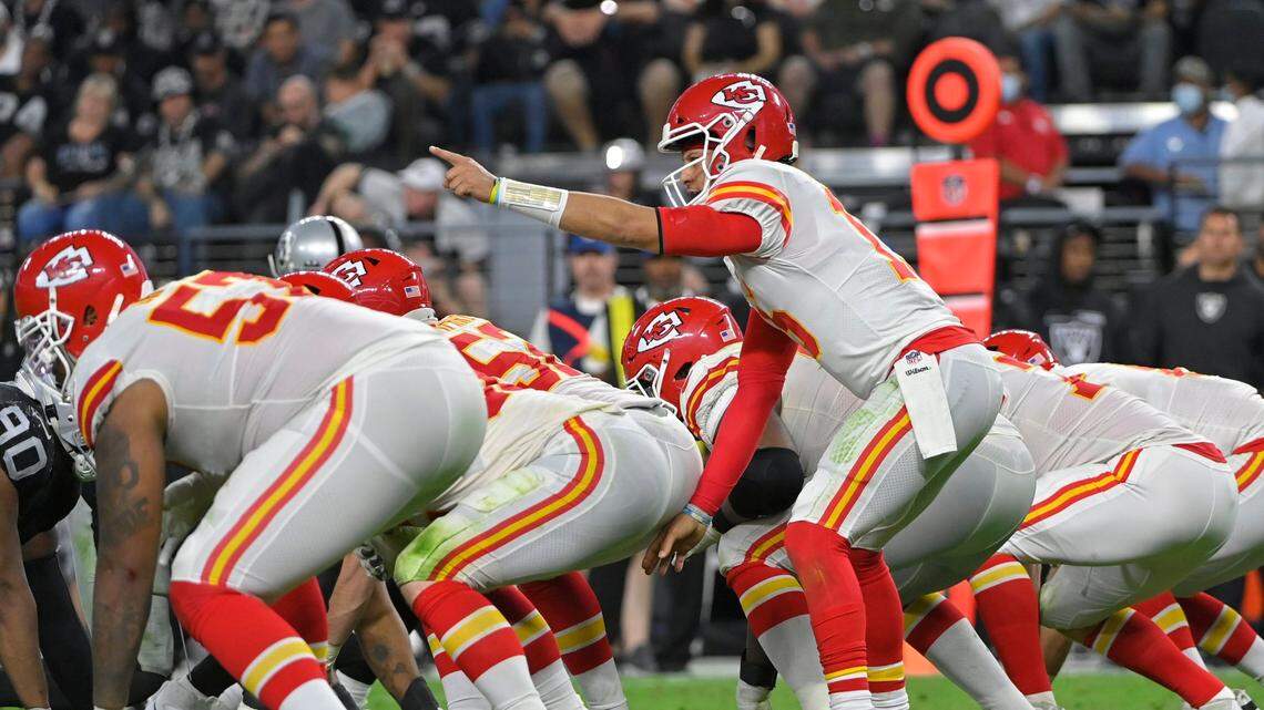 Remember when KC Chiefs’ Patrick Mahomes ran for his life in Super Bowl LV? Not anymore