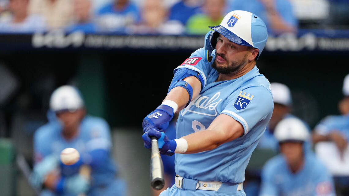 Vinnie Pasquantino reaches personal goal as he returns to Royals after injury