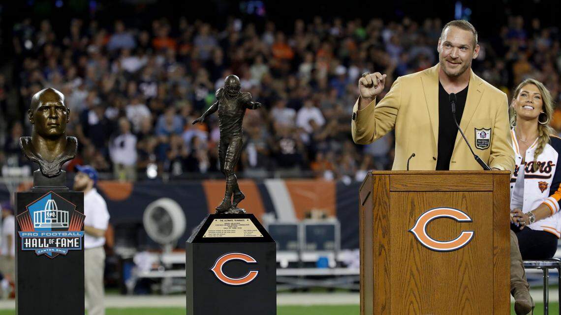 Former Chicago Bears and Hall of Fame linebacker Brian Urlacher