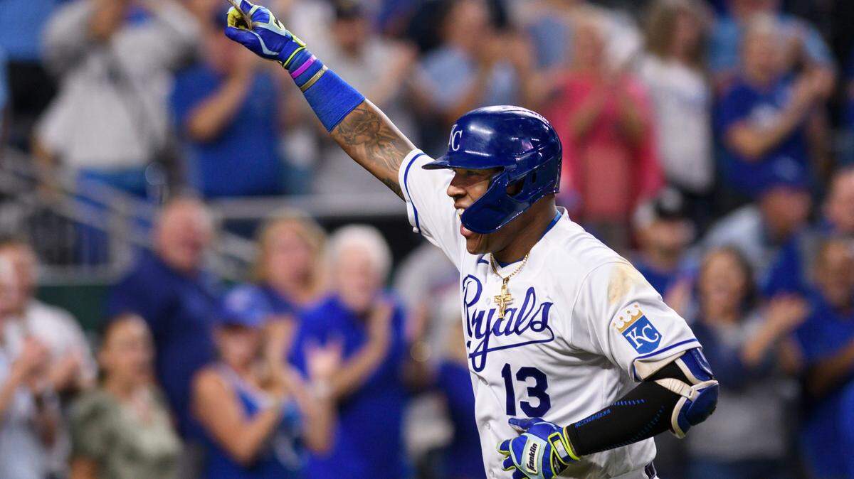 Kansas City Royals’ Salvador Perez celebrates his three-run home run against the Oakland Athletics during the sixth inning of a baseball game, Tuesday, Sept. 14, 2021 in Kansas City, Mo. (AP Photo/Reed Hoffmann)