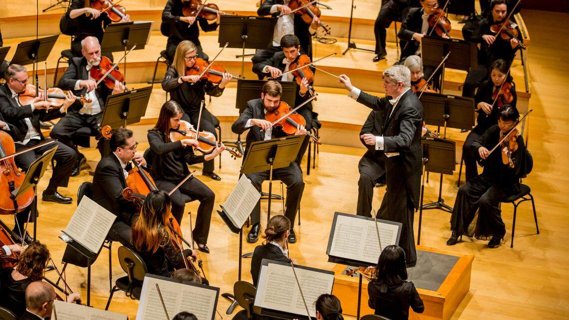 Michael Stern leads the Kansas City Symphony in Helzberg Hall at the Kauffman Center for the Performing Arts.