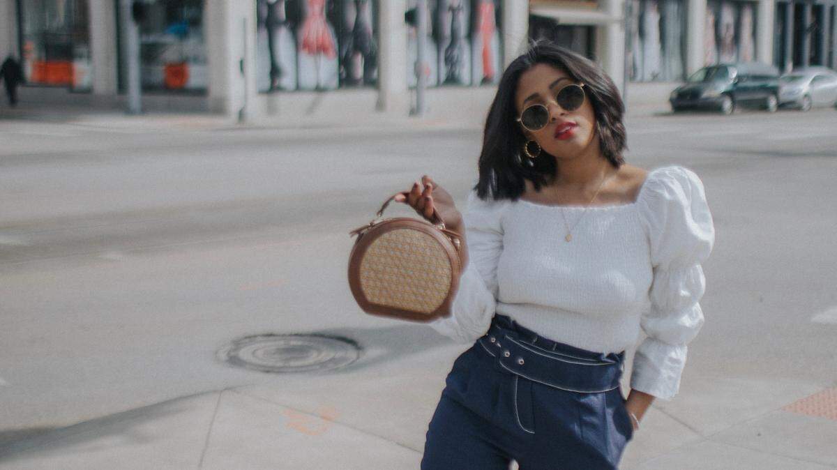 Bria Jones shares fashion and lifestyle advice on her website, briajonesblogs.com.