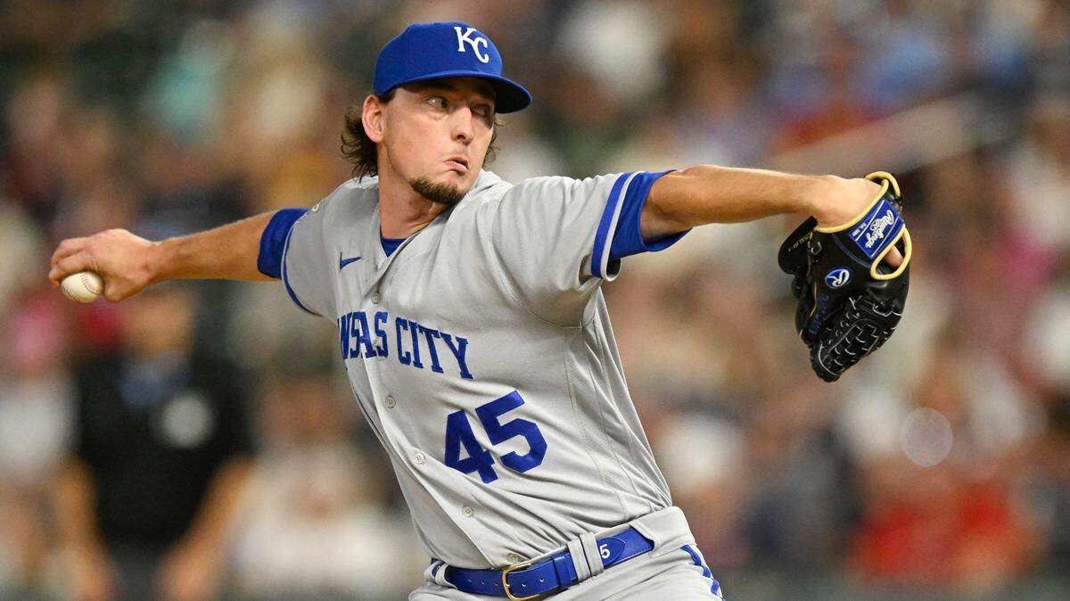 Kansas City Royals pitcher Taylor Clarke (45) delivers a pitch against the Minnesota Twins during the eighth inning at Target Field on July 3, 2023.