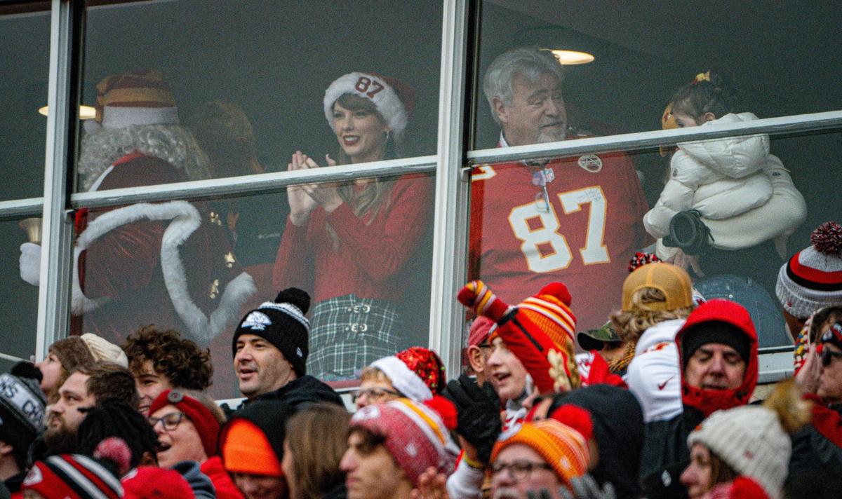 Taylor Swift watched the Kansas City Chiefs play the Las Vegas Raiders in a suite with Travis Kelce’s father, Ed Kelce, Monday at GEHA Field at Arrowhead Stadium.