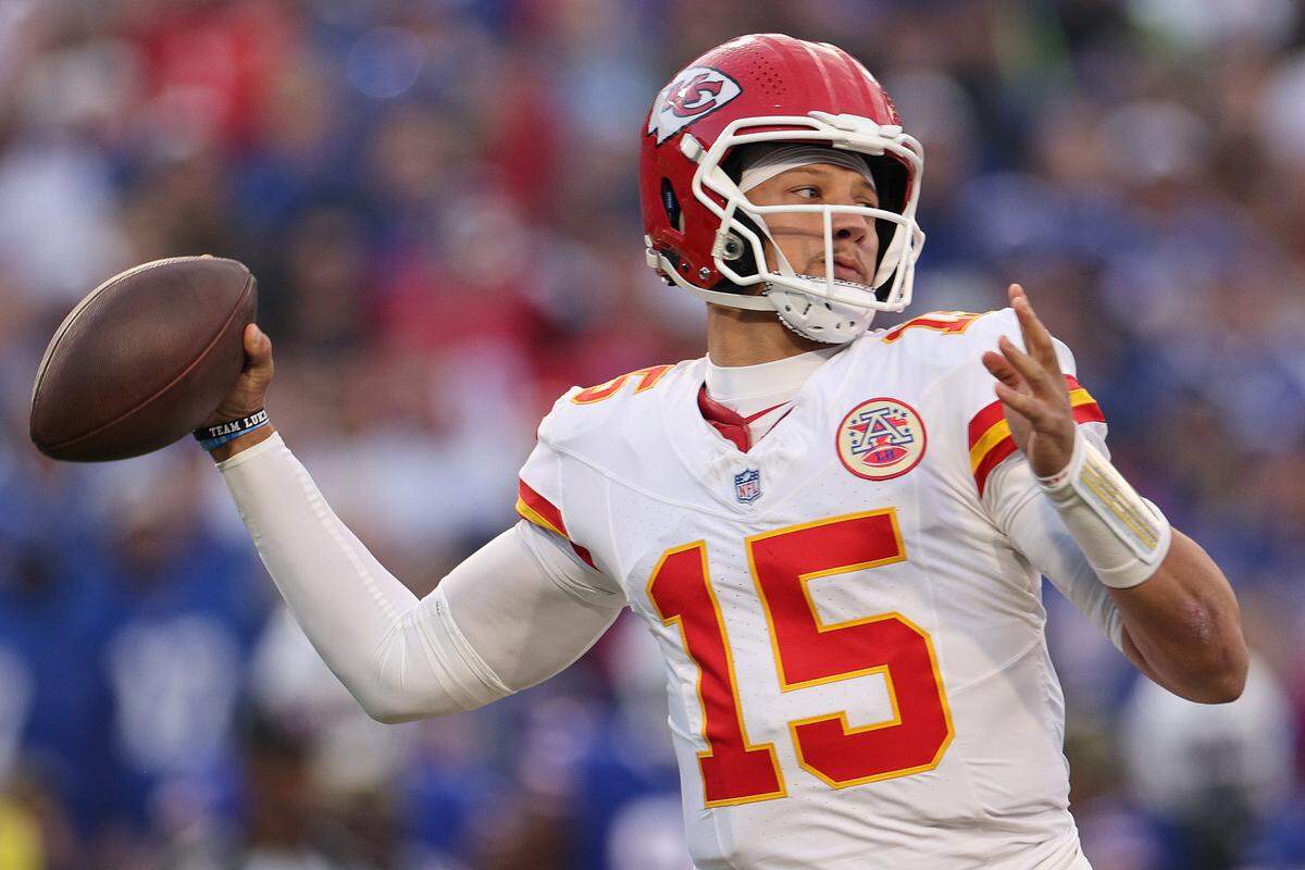 Kansas City Chiefs quarterback Patrick Mahomes throws a pass against the Buffalo Bills during an NFL Week 9 game at Highmark Stadium in Orchard Park, New York, on Sunday, Nov. 2, 2025.