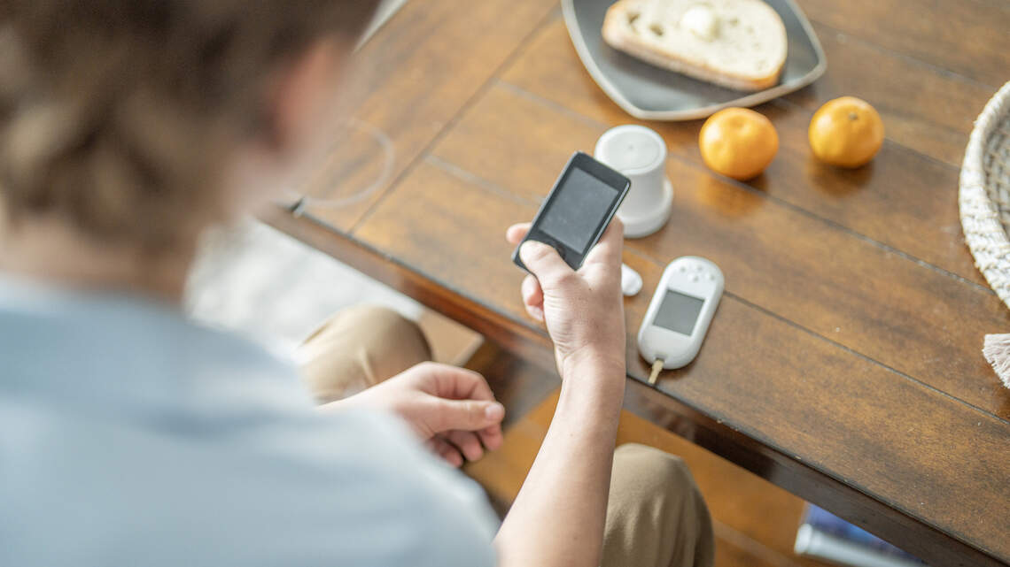 Why Do Blood Sugar Spikes After Meals Matter More for Your Health Than Calories?