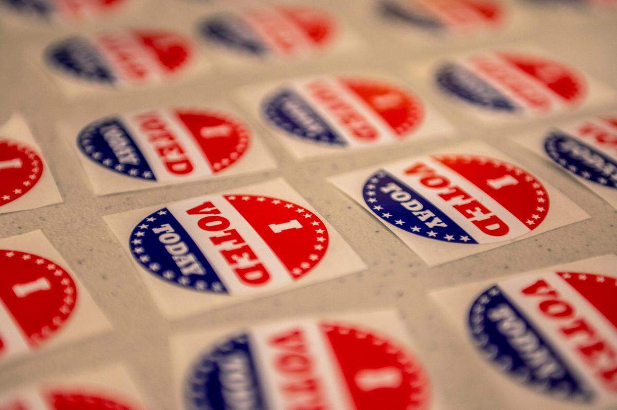 Missouri voters cast their ballot early at Union Station Oct. 25, 2022, in Kansas City.
