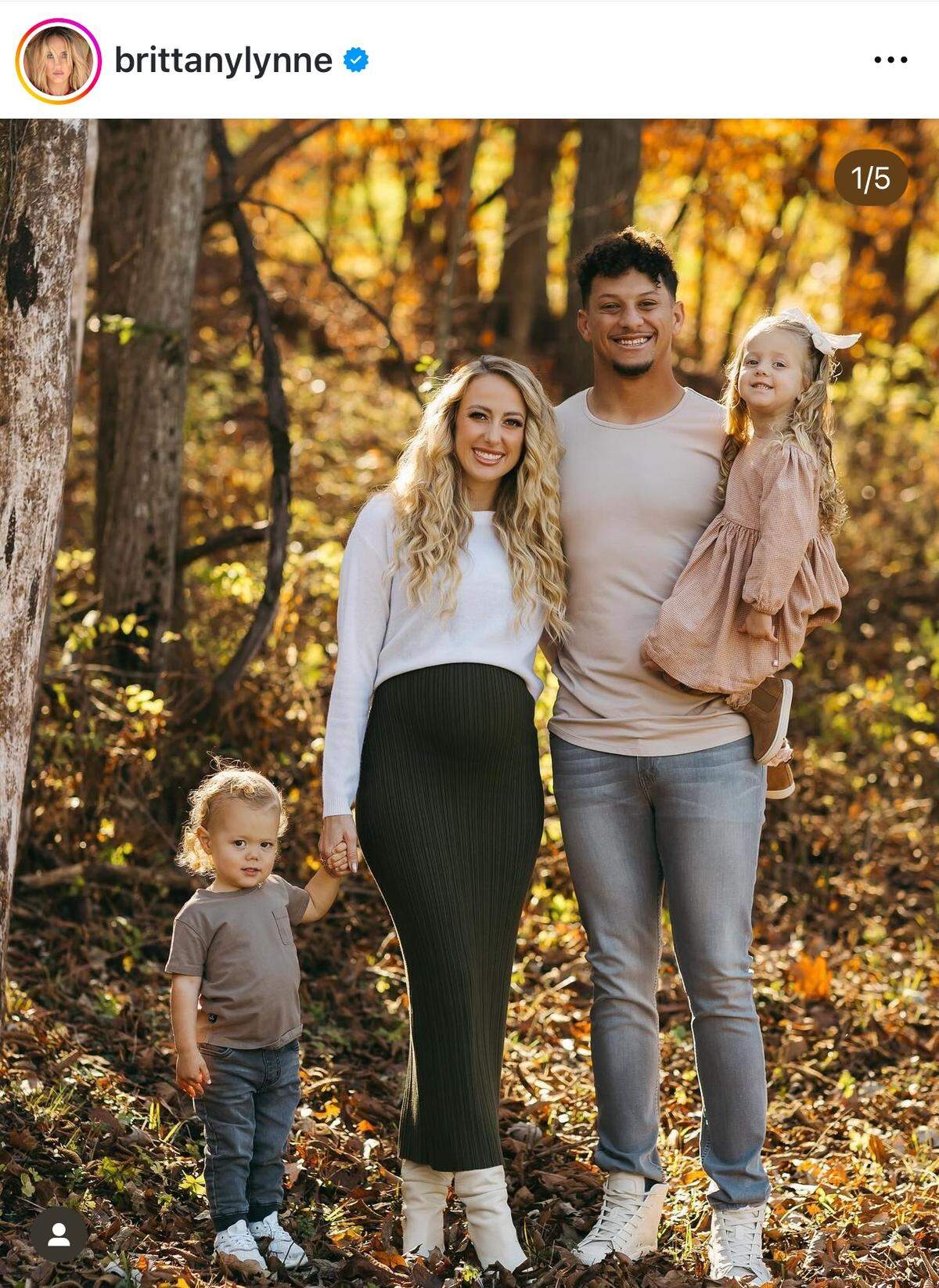 A Mahomes family portrait.