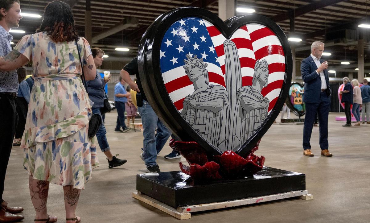 “Never Forgotten” by artists Taylor Peters and Emily Jones is one of 40 hearts that make up the 2023 season of The Parade of Hearts.