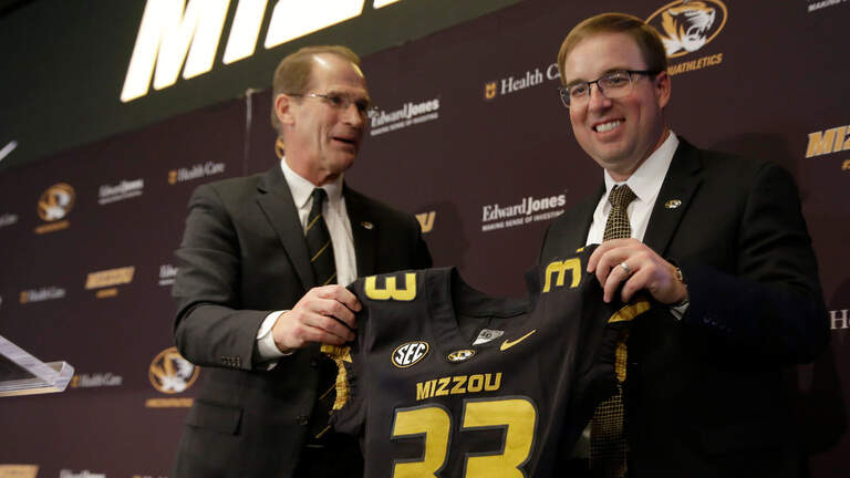 What’s behind Sterk’s departure from Missouri? The answer may be hidden in plain view