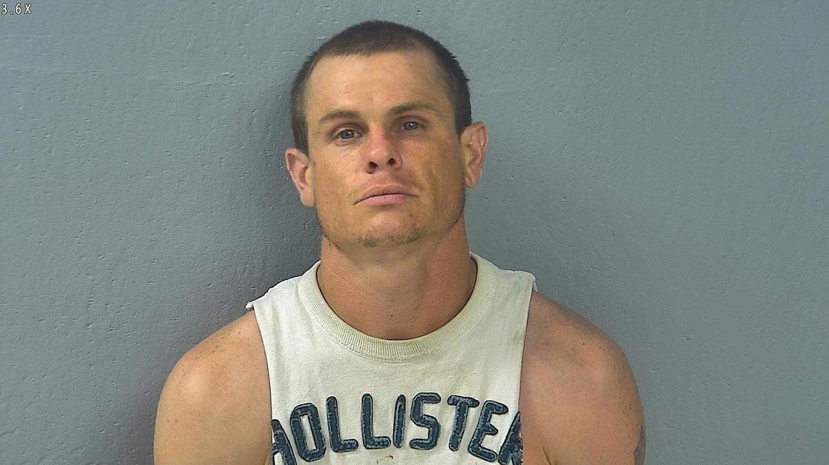 Kenneth R. Davis, 31, of Springfield, Missouri.