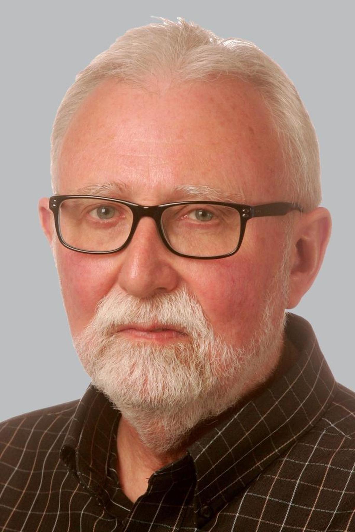 With the coming release of the PBS documentary “The Vietnam War,” Mike McGraw wanted to know how his classmates fare under the much maligned Selective Service System? Who went, who didn’t, and why?