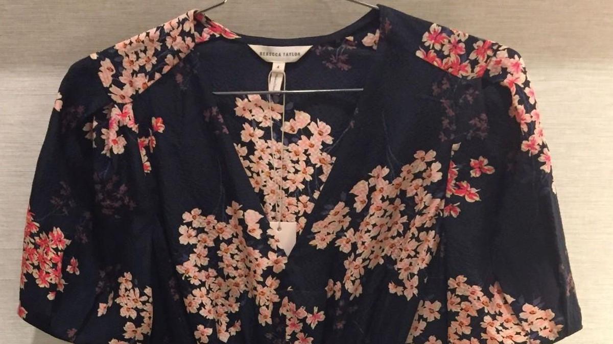 For a casual wedding, go flowy and floral.