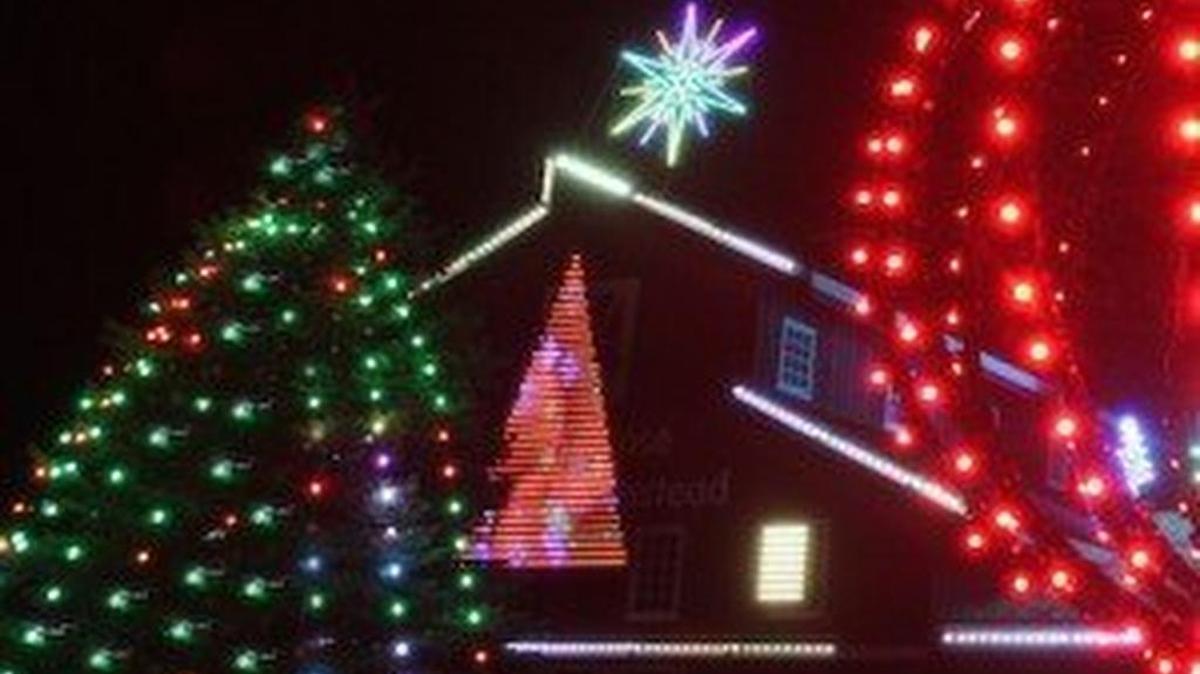 Plan carefully to save money on holiday lights.