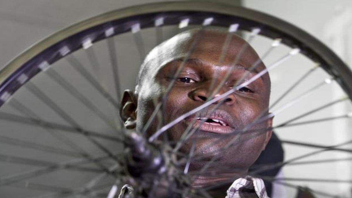 
Learning to fix his own bicycle tire proved to be a life-changing event for Fatajo. That first puncture took him a week to fix; he can do in five minutes now.
