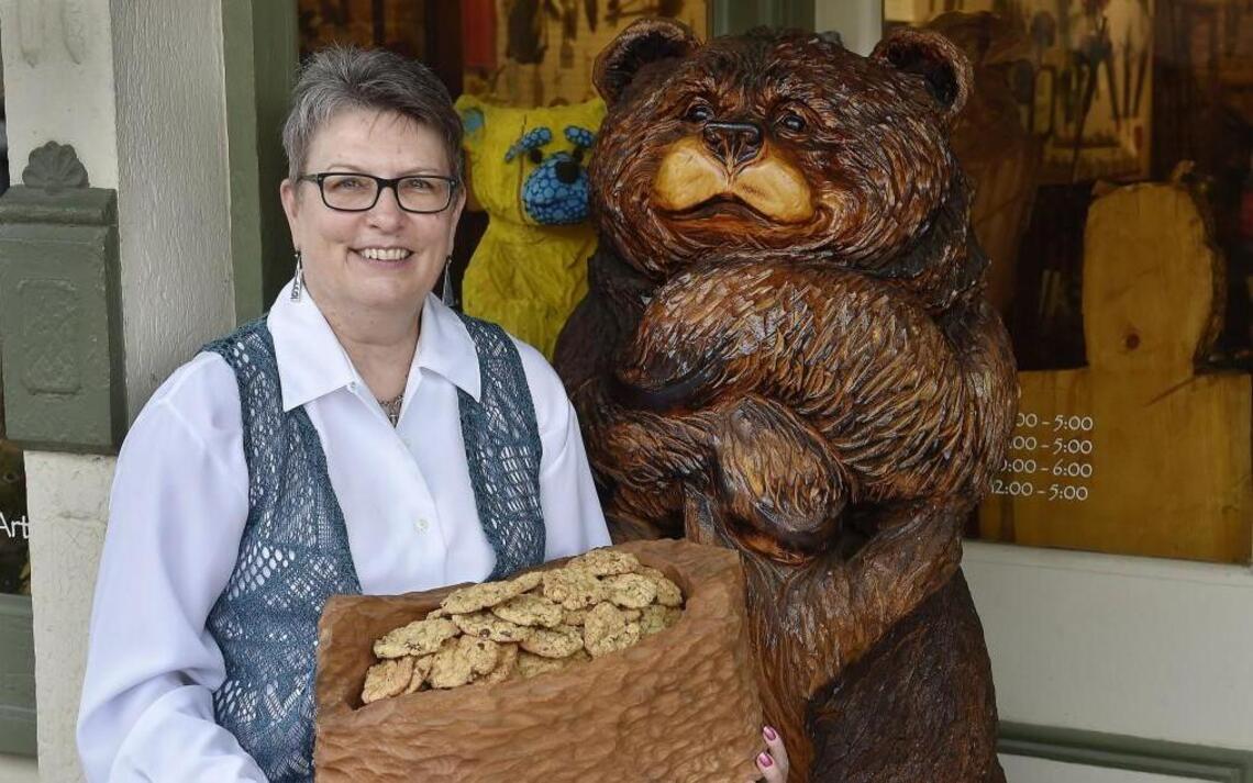 Denise Jarrett’s big-batch cookie recipe leaves more to share
