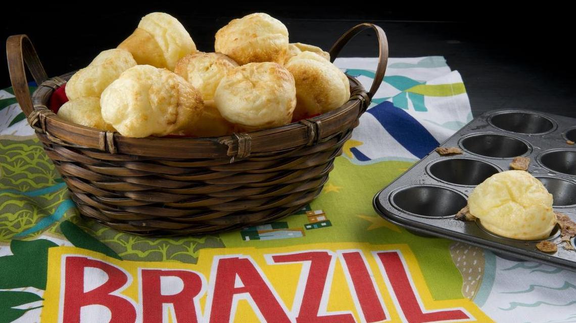Easy Brazilian Cheese Bread (Pao de queijo)