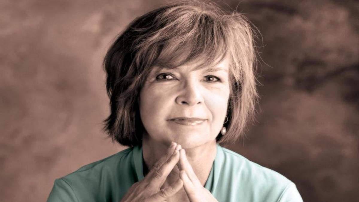 
Overland Park cookbook author Judith Fertig has just debuted her first novel, “The Cake Therapist.”
