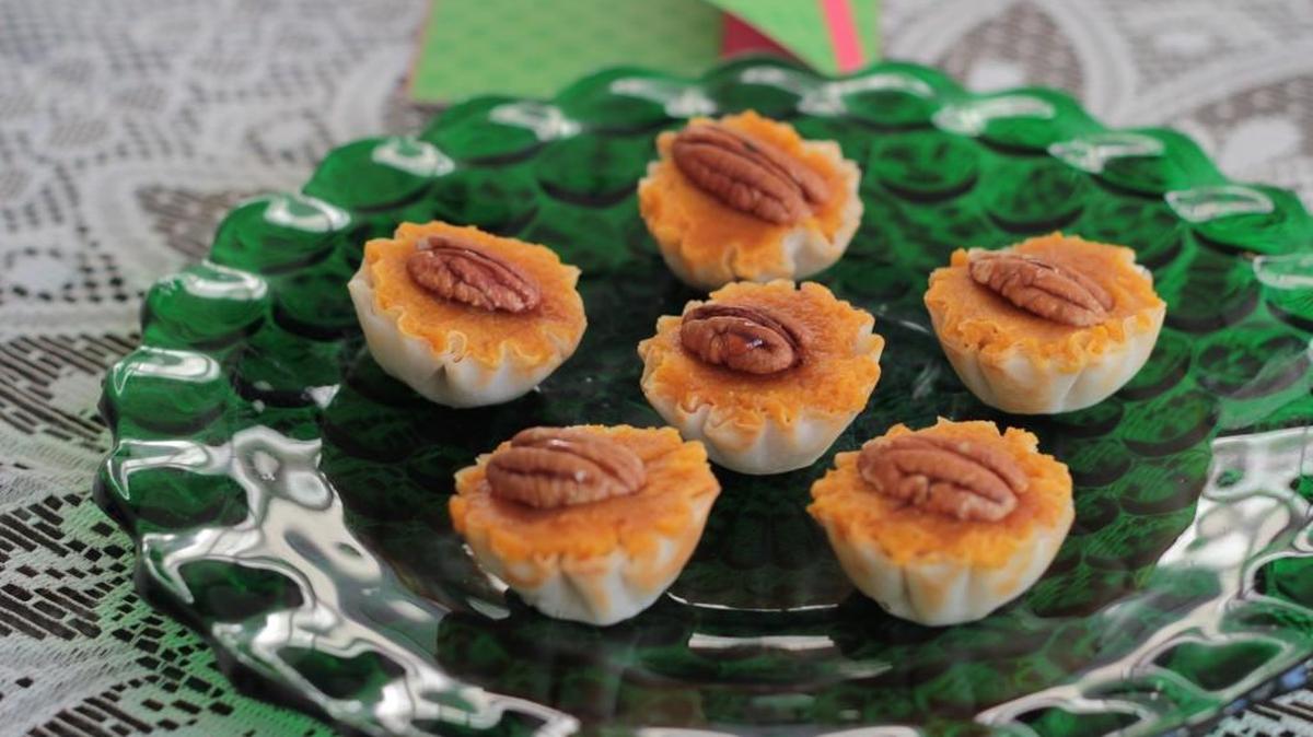 Vegan Pumpkin Pie Phyllo Bites