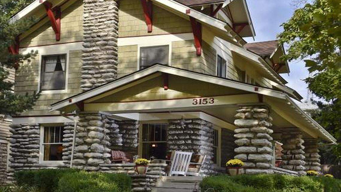 The shirtwaist home in Coleman Highlands <137>Heights<137> owned by Anna Lisa Lawton and Sonja Carlson has the trademark mix of limestone on the first level and siding on the upper floors of the exterior.